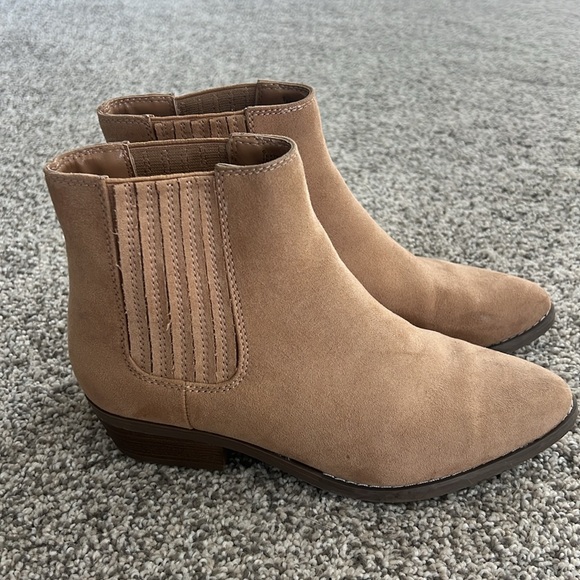 Booties - Picture 2 of 4